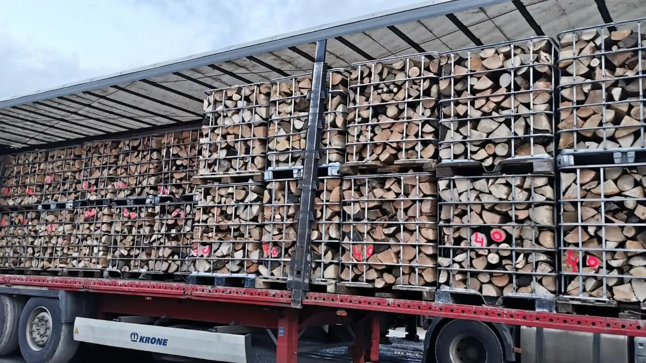 Camion-de-bois-de-chauffage-BOX-en-40cm